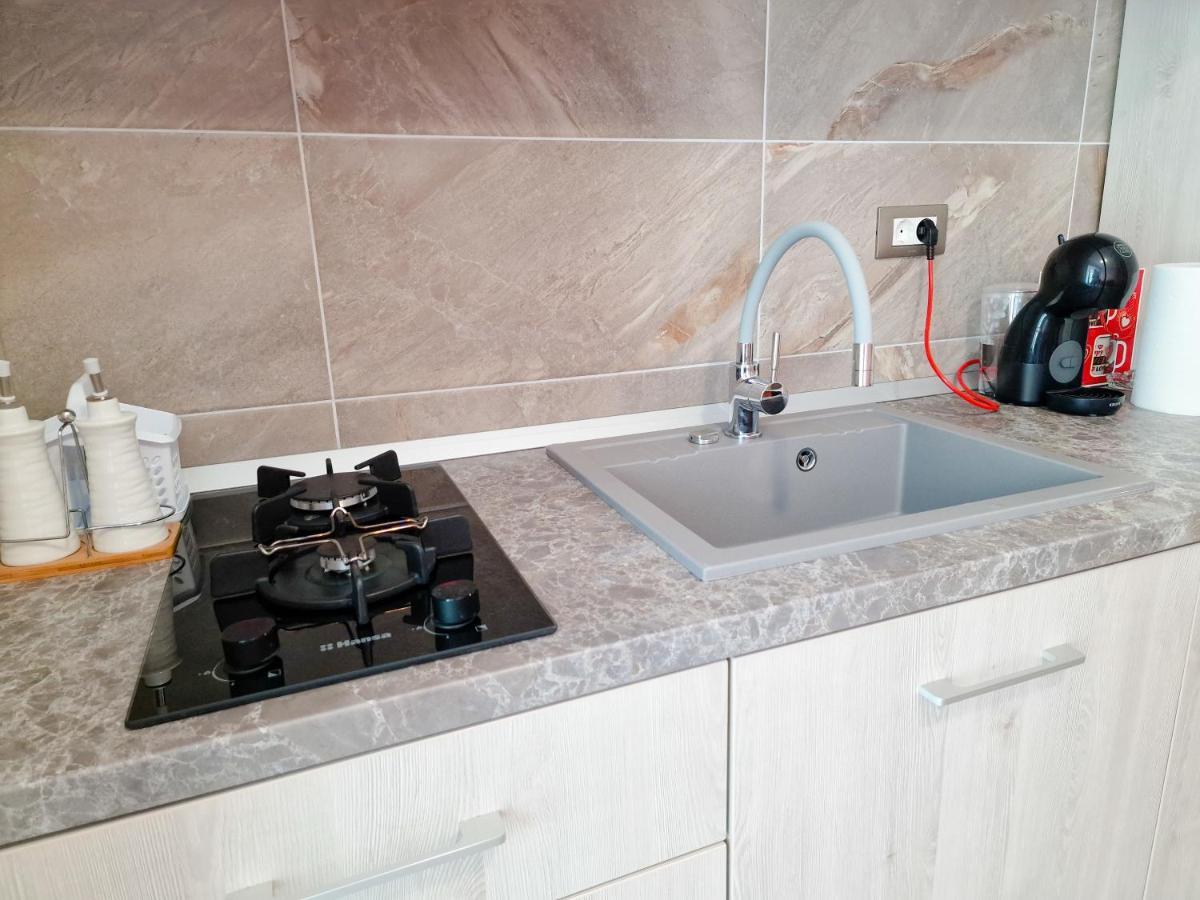 Sole Aparthotel Pool & Spa Mamaia Nord Năvodari Kültér fotó